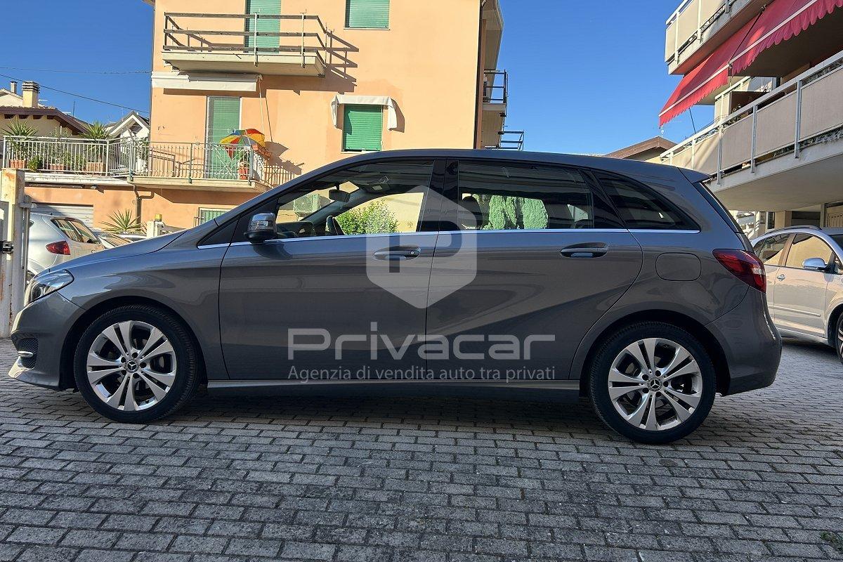 MERCEDES B 180 d Automatic Premium