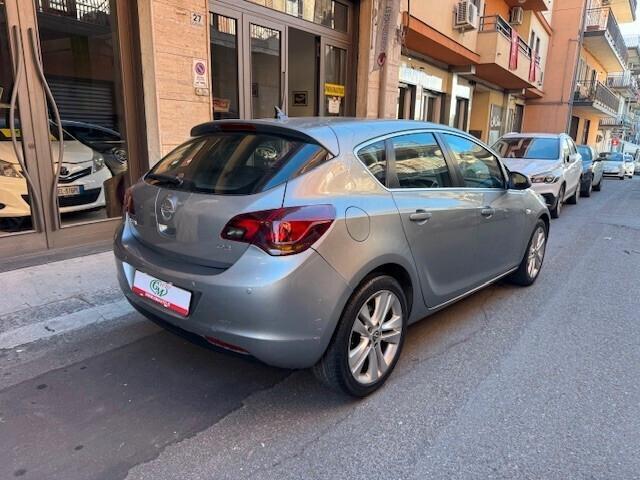Opel Astra 1.7 CDTI 110CV 5 porte Cosmo