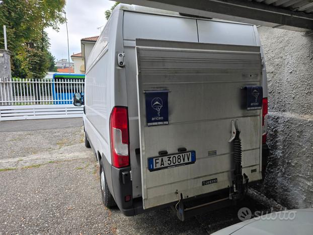 Fiat ducato 23mjt 130 cv sponda idraulica