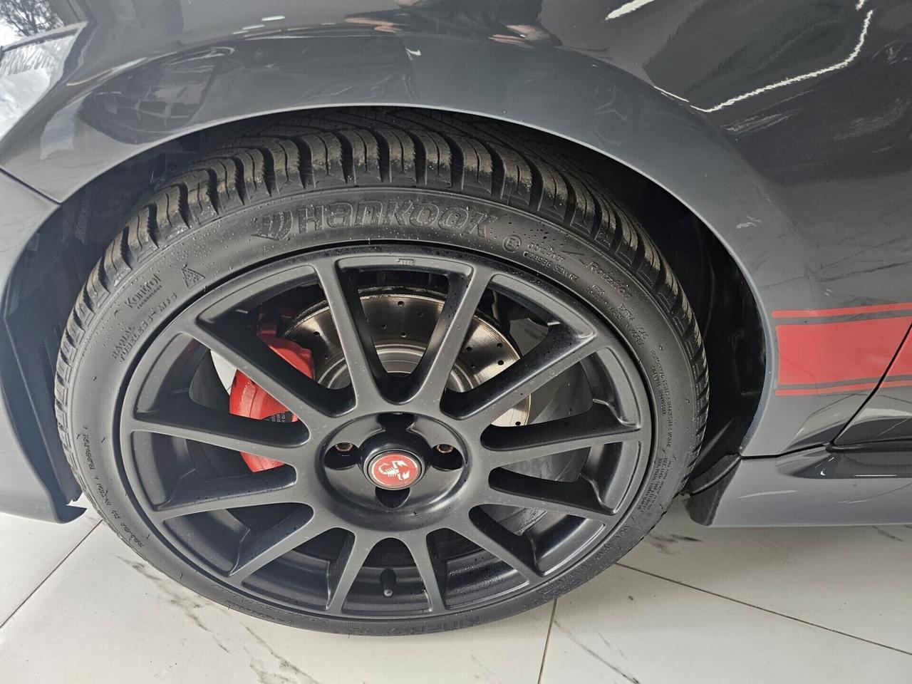 Abarth 695 1.4 Turbo T-Jet XSR Yamaha Limited Edition 532/695