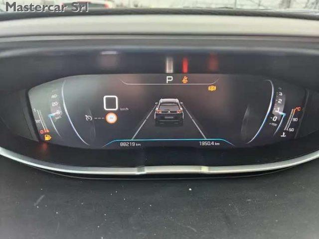 PEUGEOT 5008 5008 II 2021 1.5 bluehdi Allure Navi - GP599AL