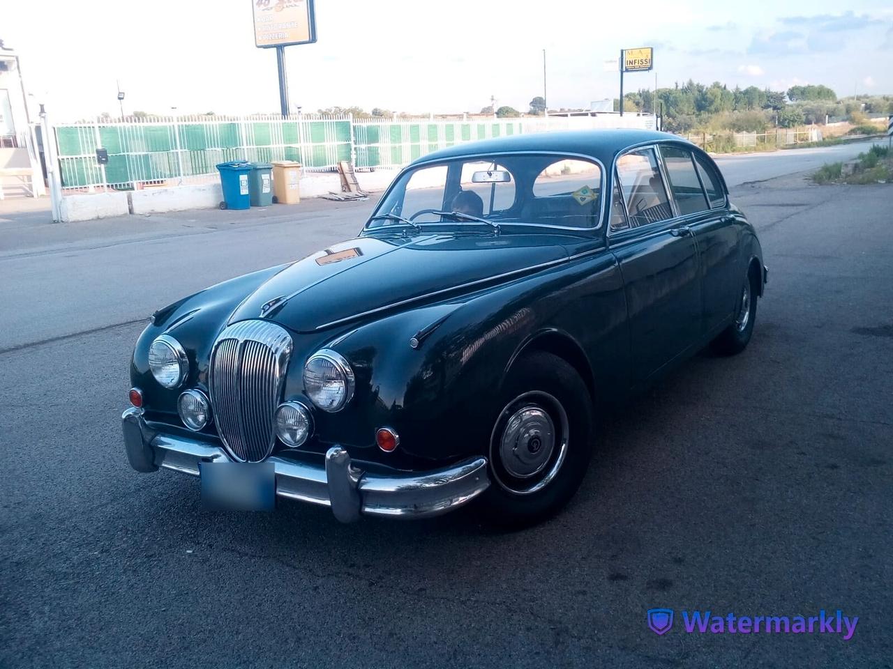 Daimler Super V8 250 •Targa Oro•