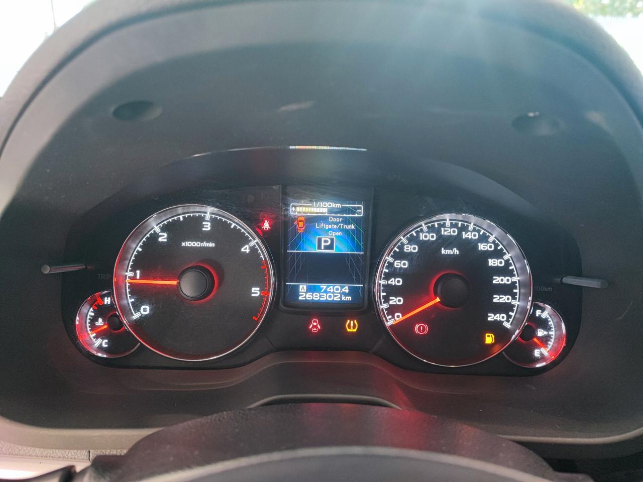 Subaru OUTBACK 2.0D Lineartronic Exclusive