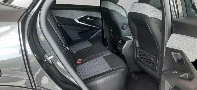 PEUGEOT 3008 Hybrid 136 e-DCS6 GT