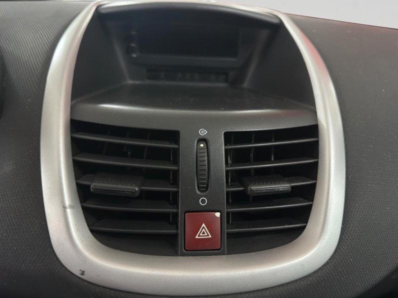 PEUGEOT 207 1.4 HDi 70CV 3p. X Line