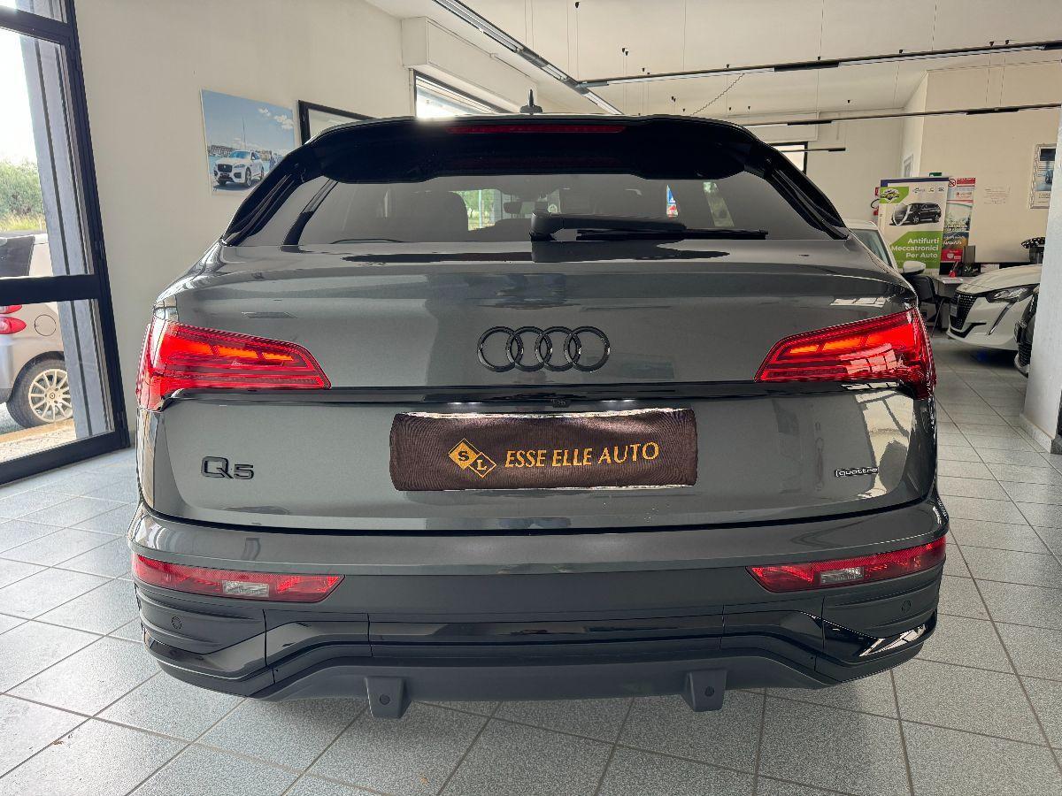 AUDI Q5 SPORTBACK 40 TDI quattro S tr. 3XS-line UNICO PROP/ IVA DEDUCIBILE LUCI AMBIENTE/ CLIMA 3ZONE/