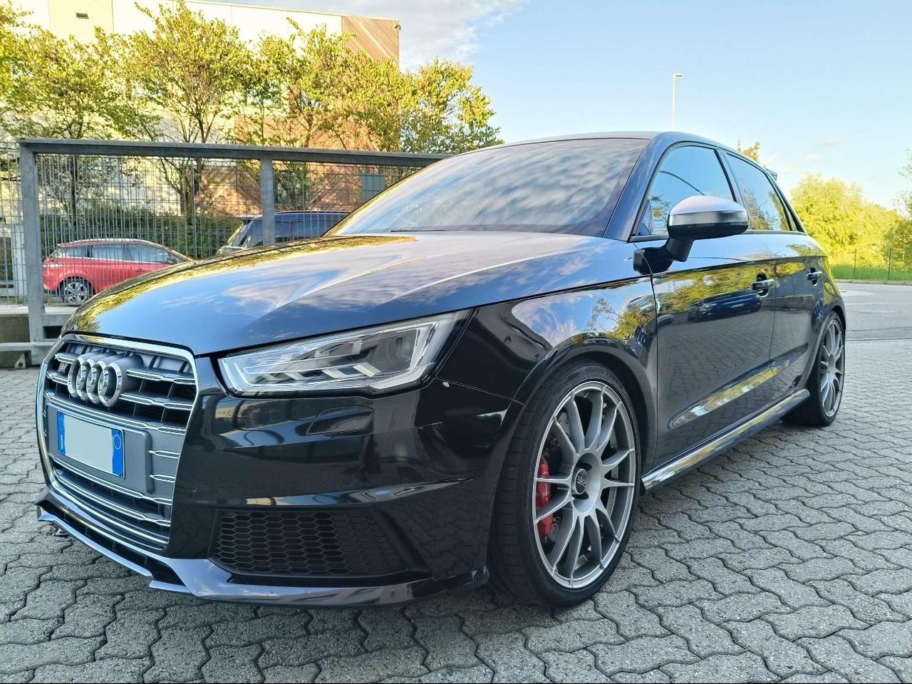 Audi A1 S1 SPB 2.0 TFSI quattro