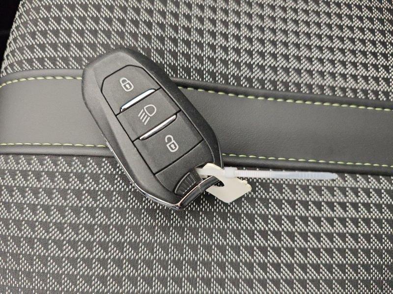 Peugeot 2008 PureTech 130 S&S GT