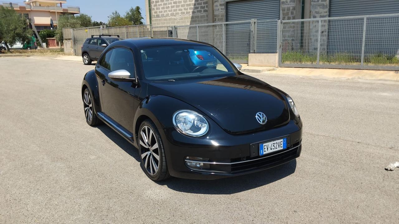 Volkswagen Maggiolino 2.0 TSI DSG Sport