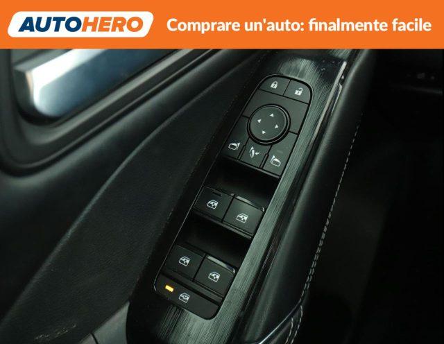 NISSAN Qashqai MHEV 140 CV N-Connecta