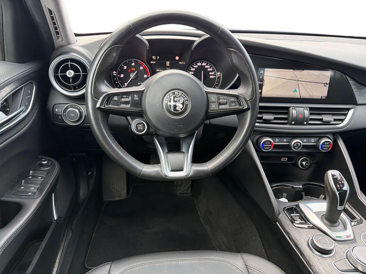ALFA ROMEO Giulia 2.2 t Executive 160cv auto