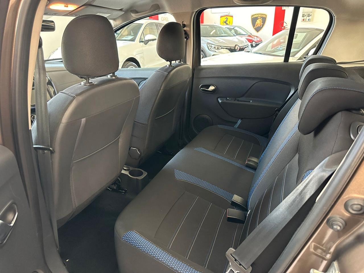Sandero Stepway 1.5 Blue dCi 95 CV Techroad