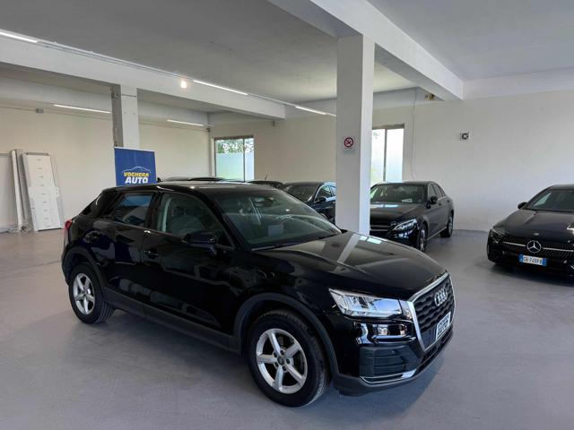 AUDI Q2 30 TDI S tronic Business Design