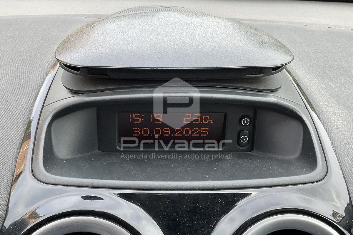 OPEL Corsa 1.4 16V 5 porte Cosmo