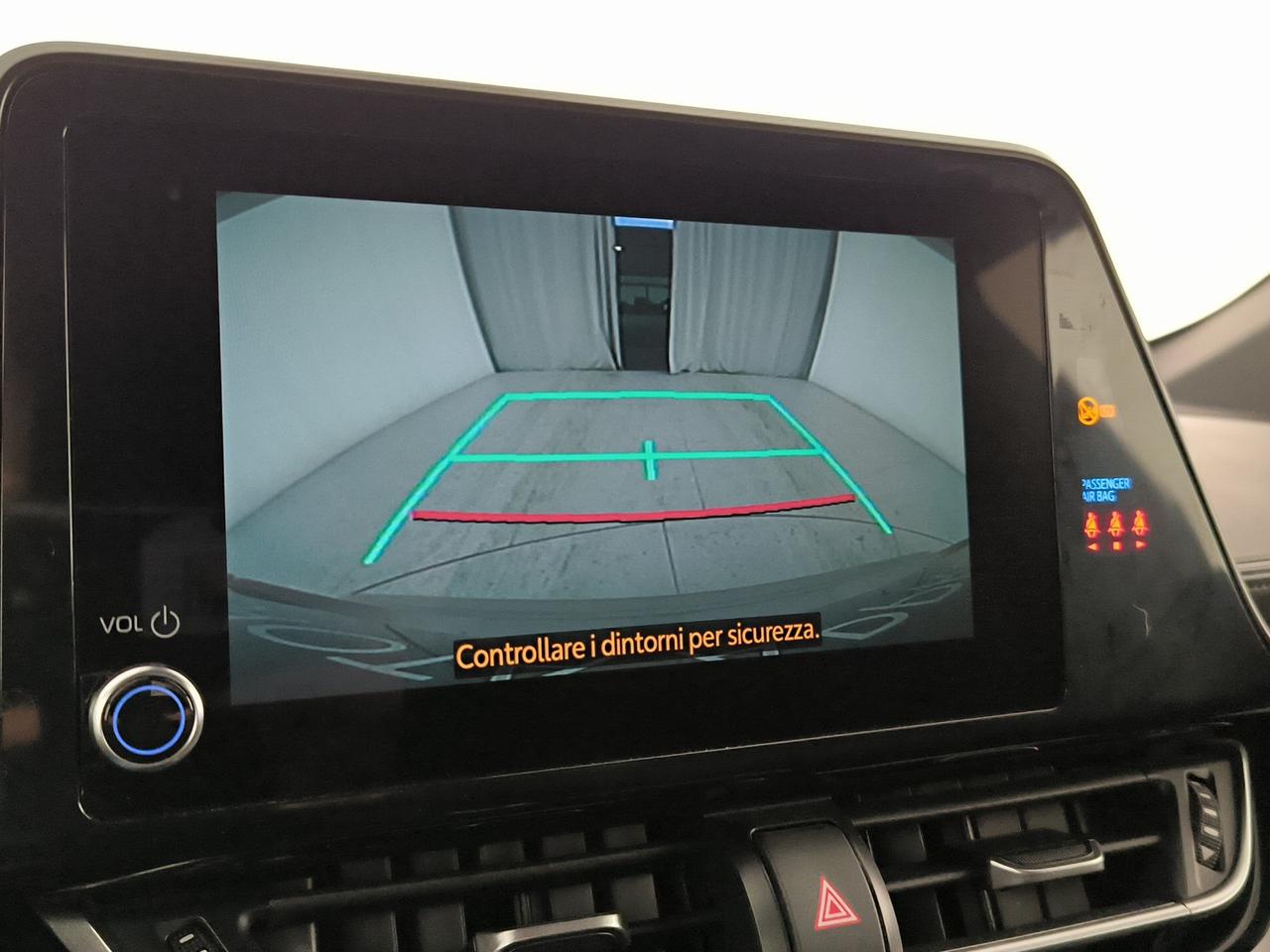 Toyota C-HR 1.8h trend e-cvt