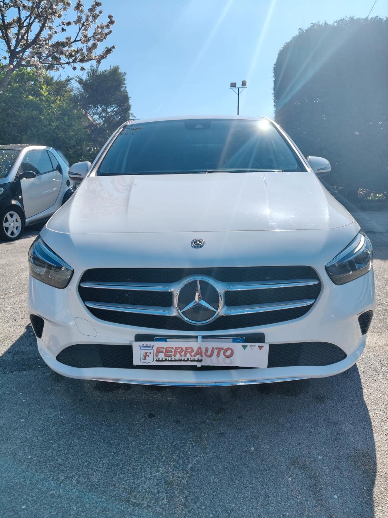 MERCEDES B180d AUTOMATIC BUSINESS SPORT