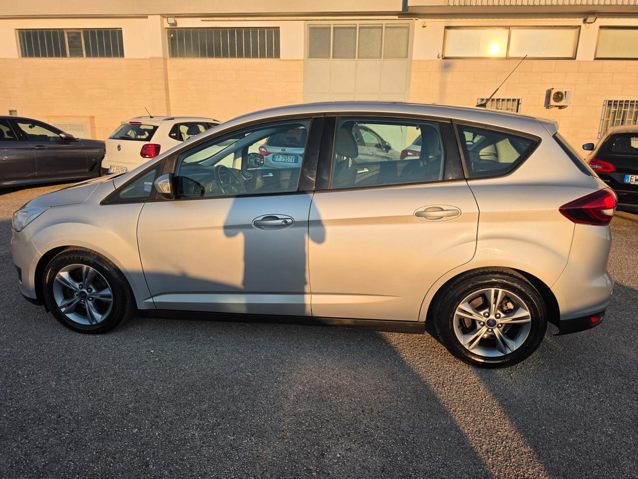 Ford C-Max 1.5 TDCi 120CV Business Edition