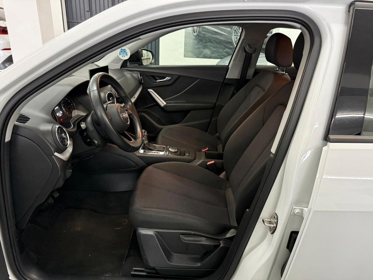 Audi Q2 30 TDI Business