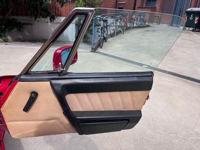 ALFA ROMEO Spider 2.0i con HARD- TOP originale