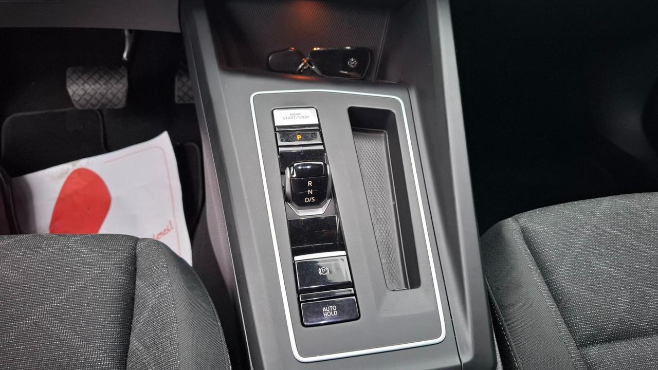 Volkswagen Golf 1.5 etsi evo Life 150cv dsg