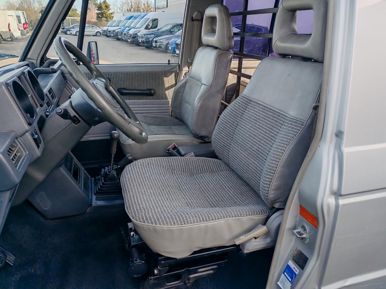 Mitsubishi Pajero 2.5 TDI Metal-top