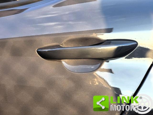 HYUNDAI i10 1.0 MPI Connectline Garanzia Hyundai