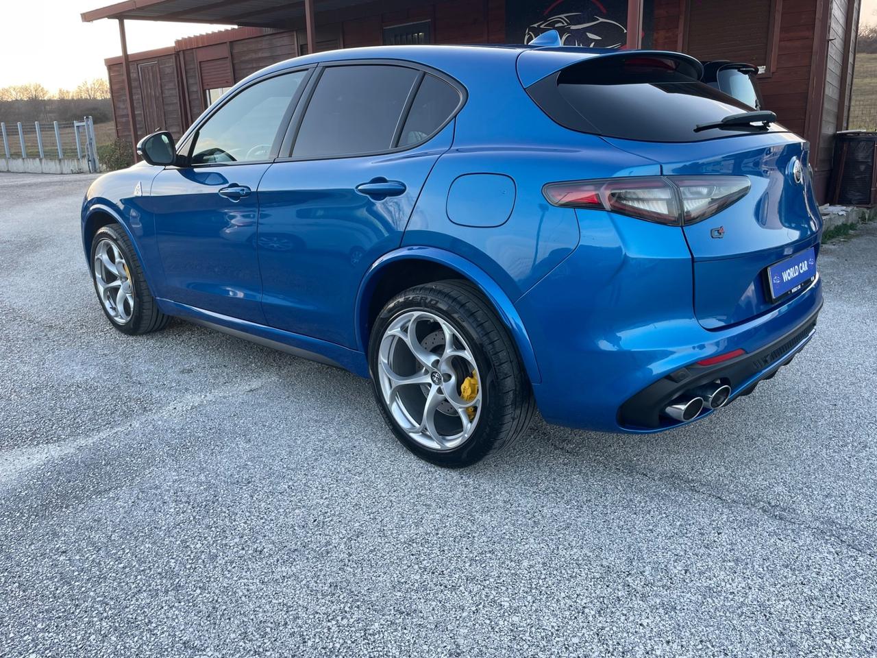 Alfa Romeo Stelvio 2.9 Bi-Turbo V6 510 CV AT8 Quadrifoglio