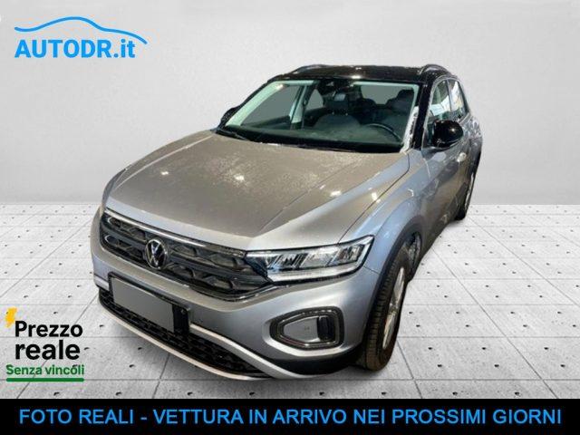 VOLKSWAGEN T-Roc 1.5 TSI ACT DSG Life FARI LED NAVI ACC PARK ASSIST