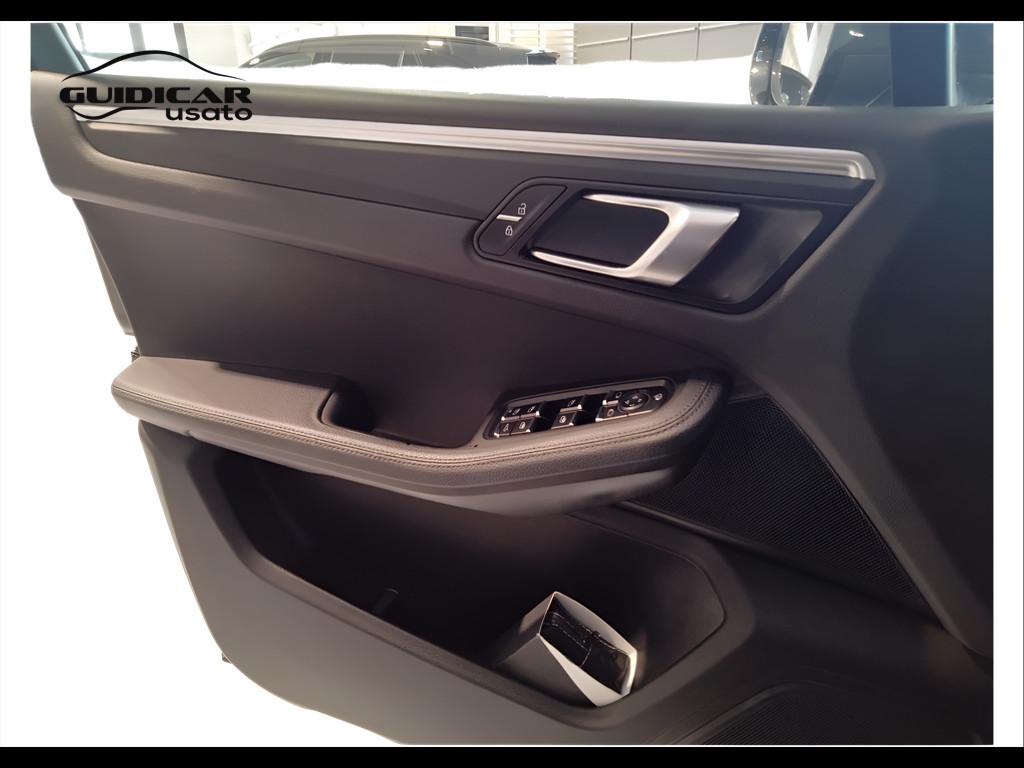 PORSCHE Macan I 2019 - Macan 2.0 245cv pdk