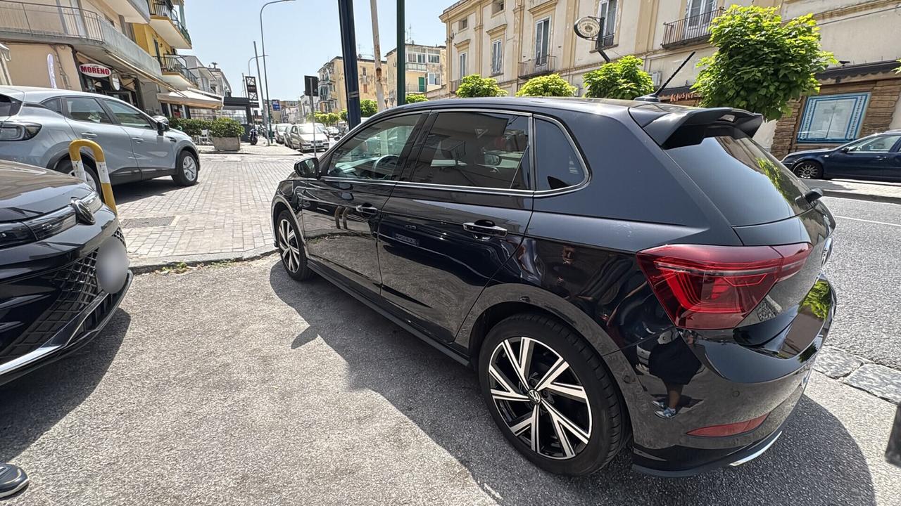 Volkswagen Polo 1.0 TSI R-Line BENZINA AUTOMATICA 2023 USATO