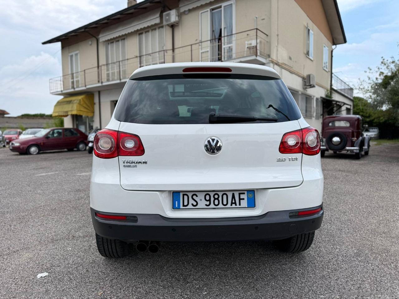 VOLKSWAGEN Tiguan 2.0 16V TDI 4 MOTION 4X4 DPF Sport & Style