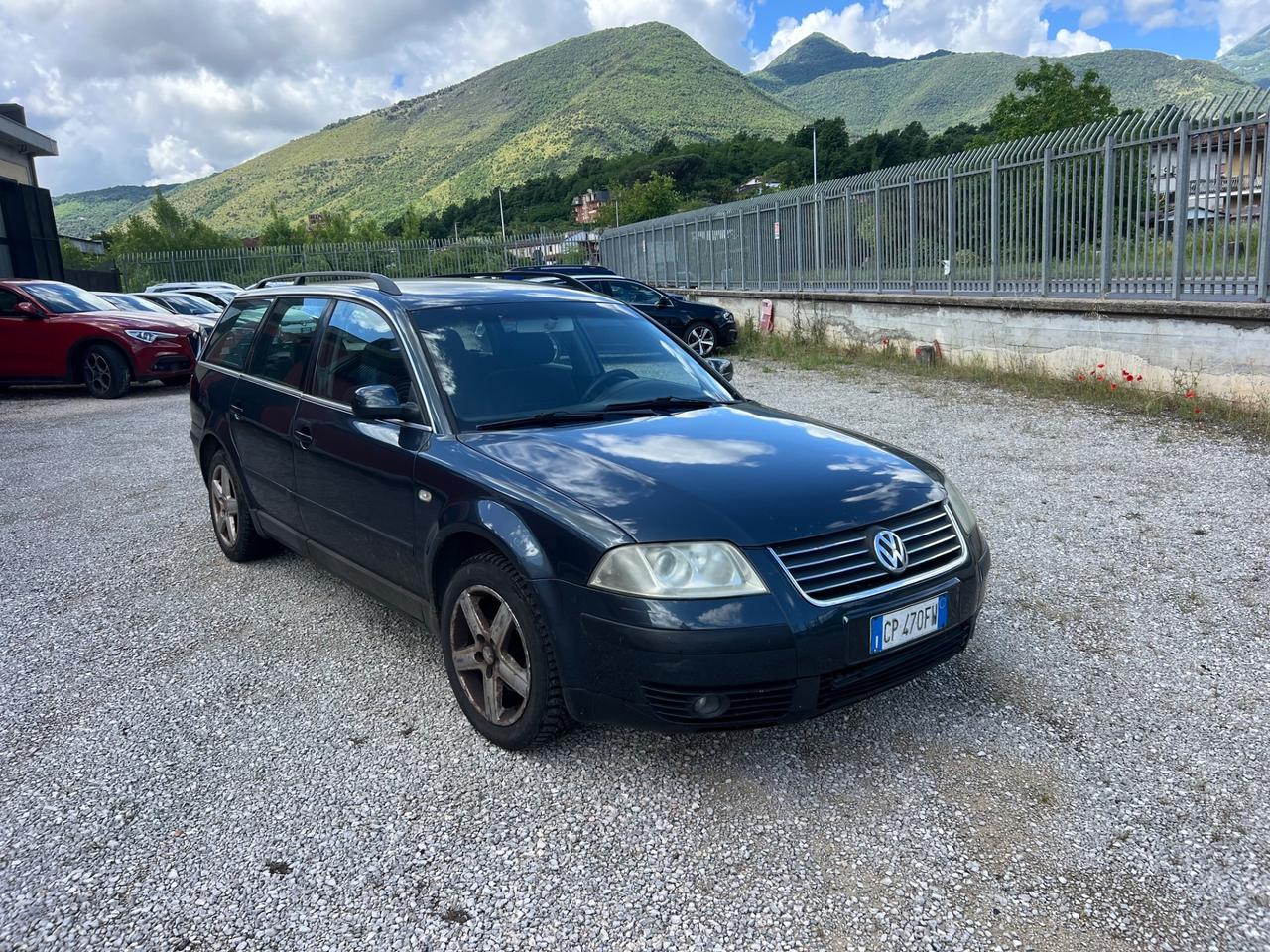 Volkswagen Passat 1.9 TDI/130 CV cat Var. T.line