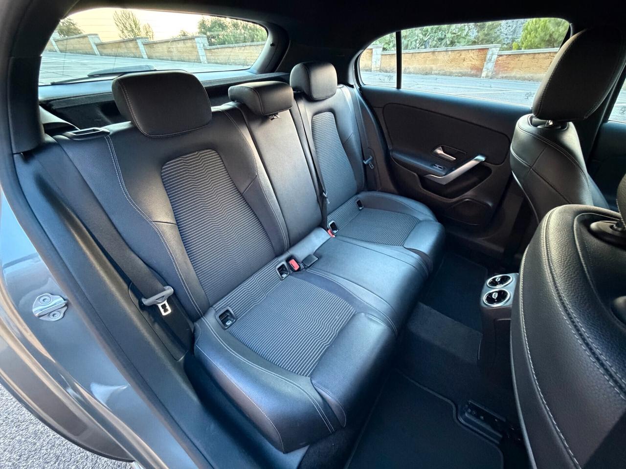 Mercedes A180 SPORT/1500 116CV/AUTOMATICA/VIRTUAL 10.25