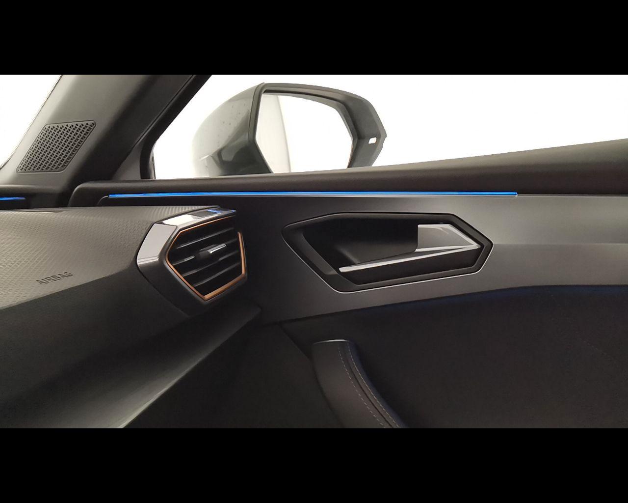 CUPRA Leon 2020 - Leon 1.5 hybrid 150cv dsg