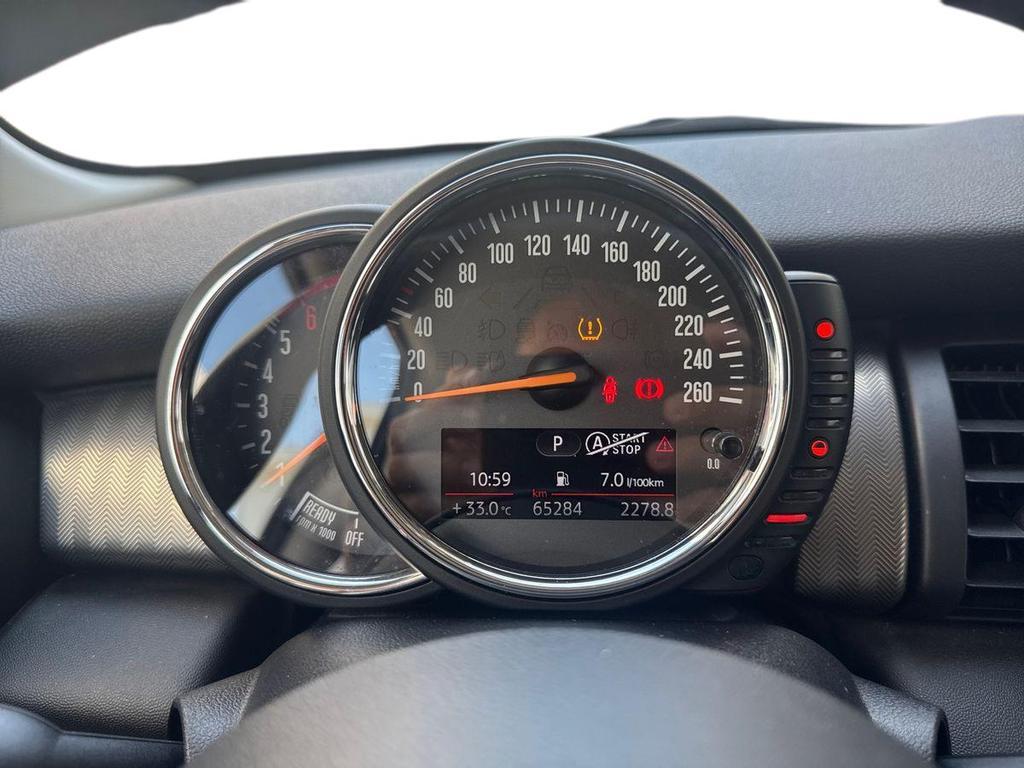 Mini Cooper D 1.5 D Cooper D Hype Auto