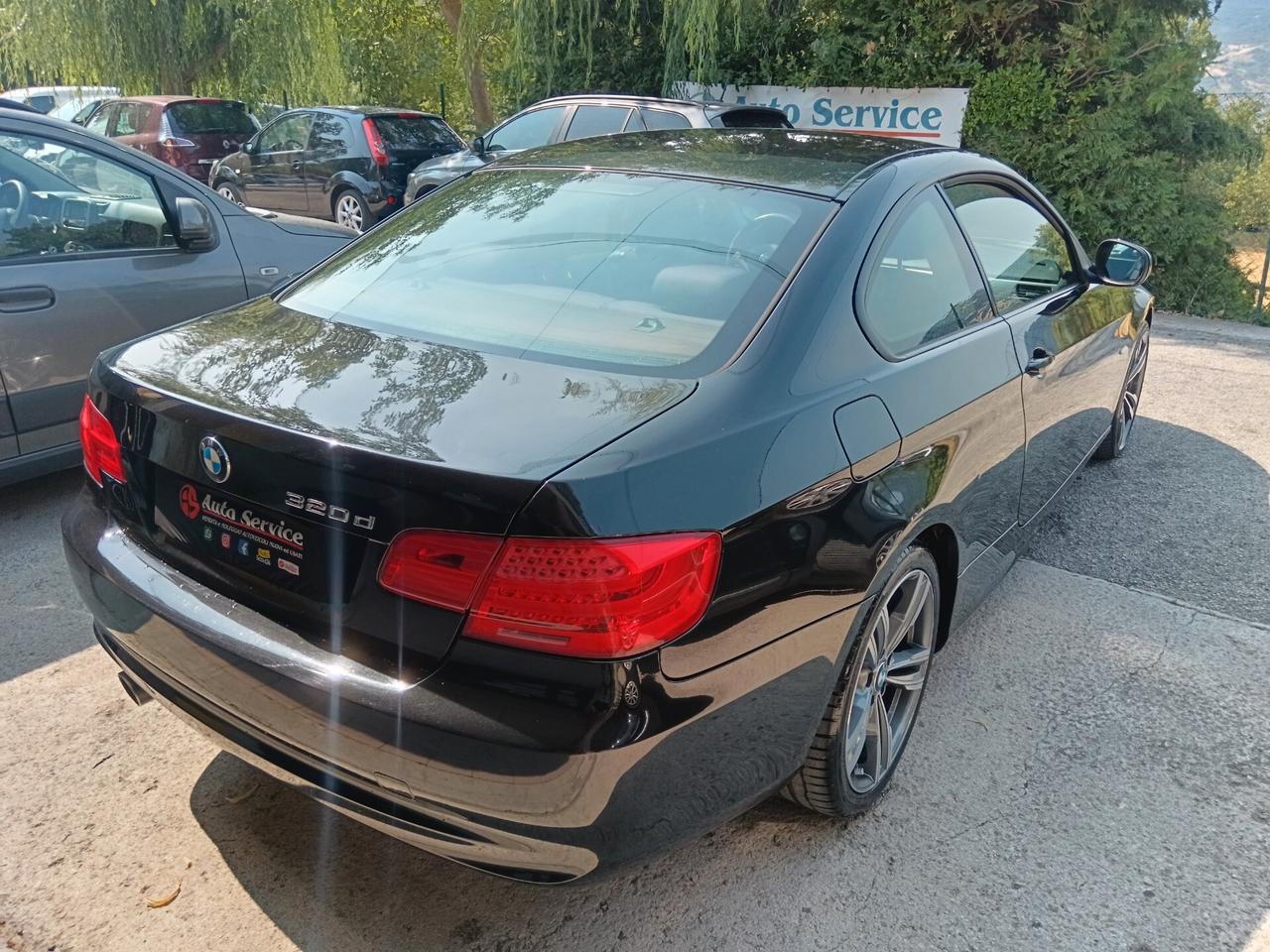 Bmw 320 2.0 184CV E92 COUPE' - 2012
