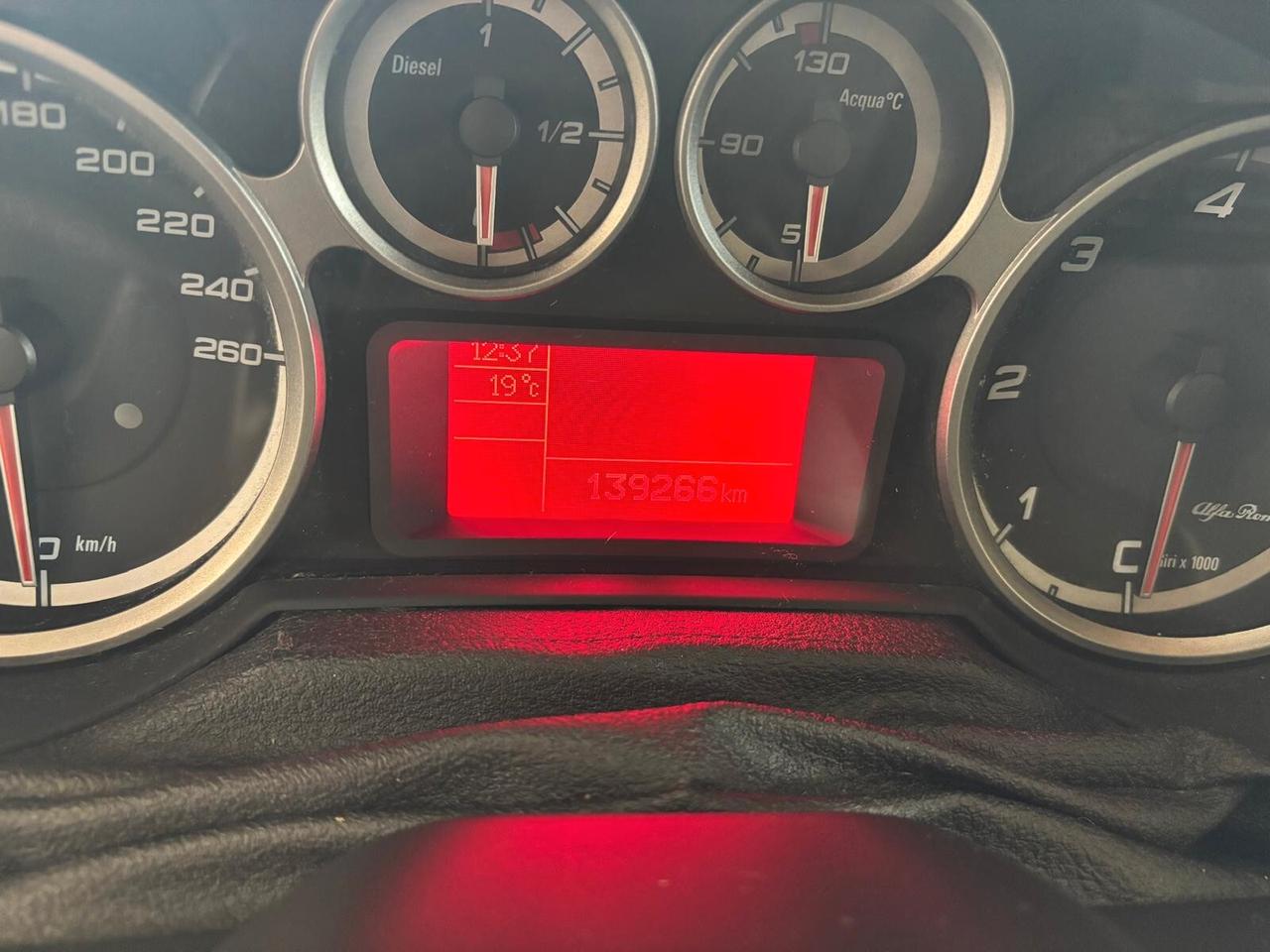 ALFA ROMEO MITO ANNO 2017 DS 1.3 ADATTA NEOPATENTATI KM 139 MILA