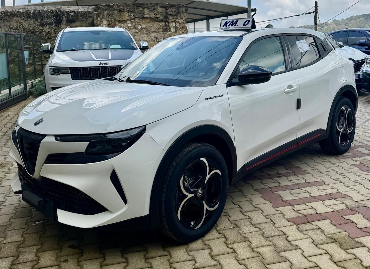 Alfa Romeo Junior 1.2 136 CV Hybrid eDCT6 Speciale