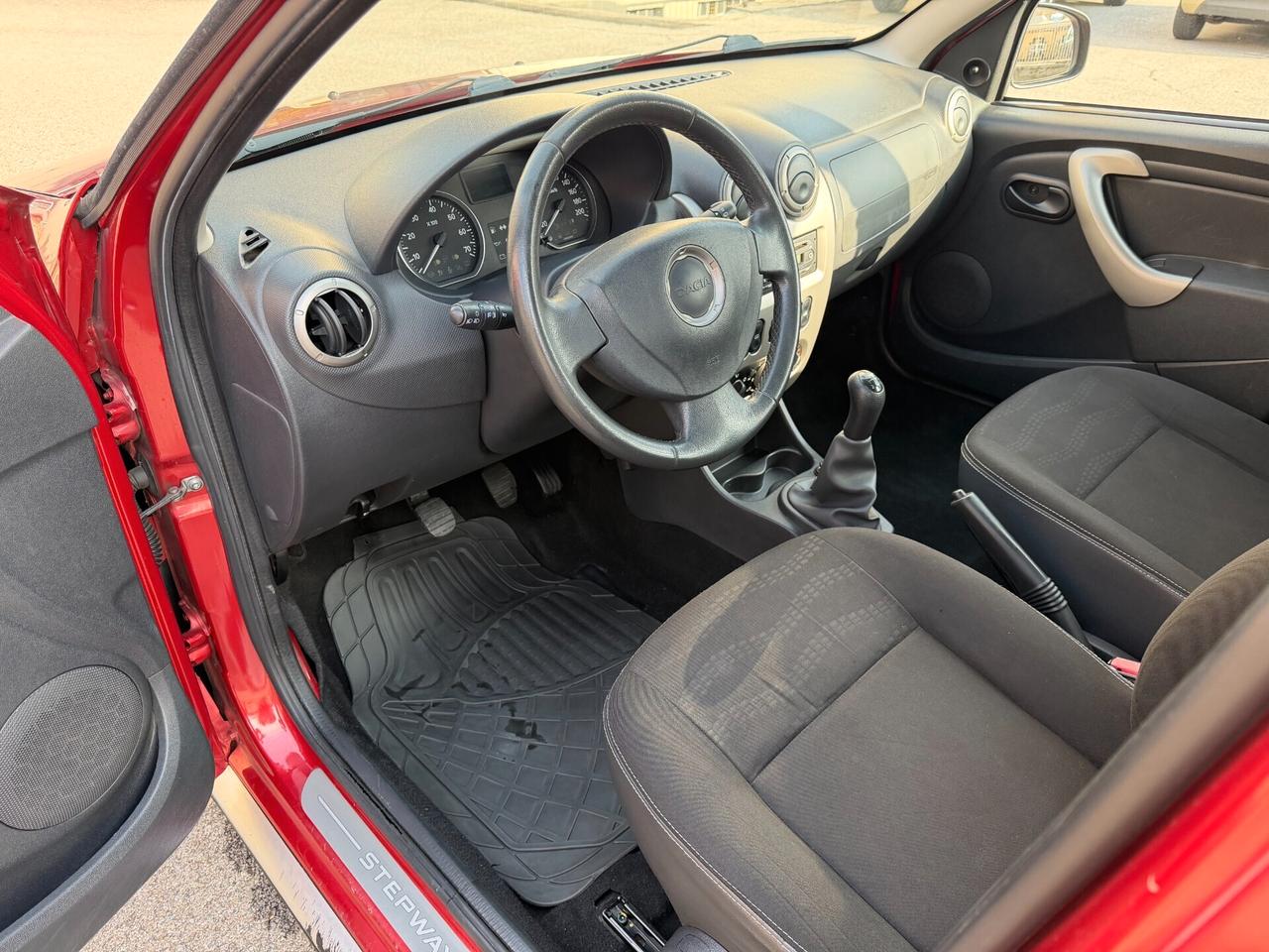 Dacia Sandero Stepway 1.6 benzina