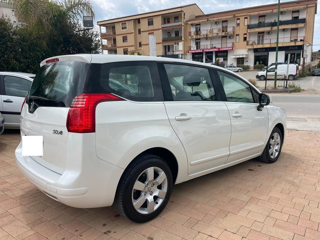Peugeot 5008 7Posti "Finanziabile Senza Busta Paga"