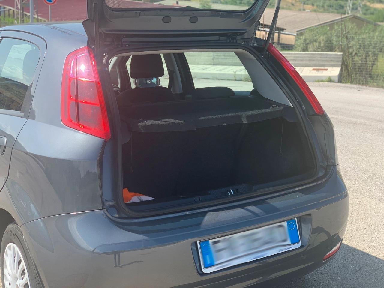 Fiat Punto 1.3 MJT II S&S 95 CV 5 porte Street