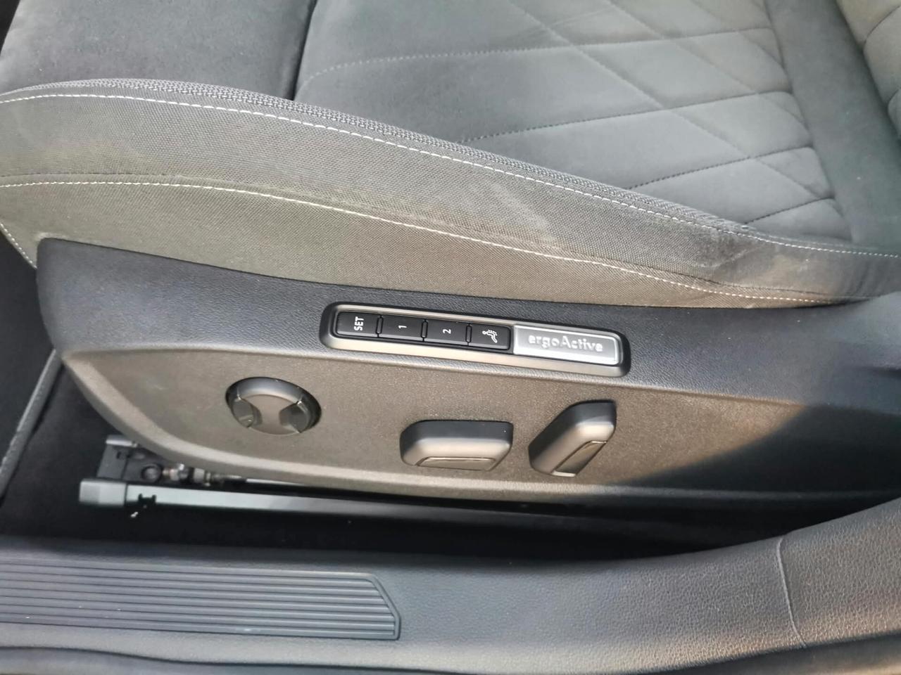 Volkswagen Golf 1.5 eTSI 150 CV EVO ACT DSG 1st Edition Style