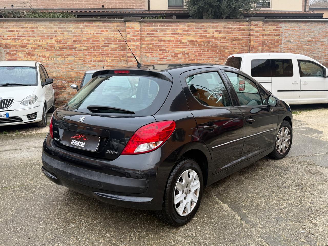 Peugeot 207 Plus 1.4 8V 75CV 5p. ECO GPL