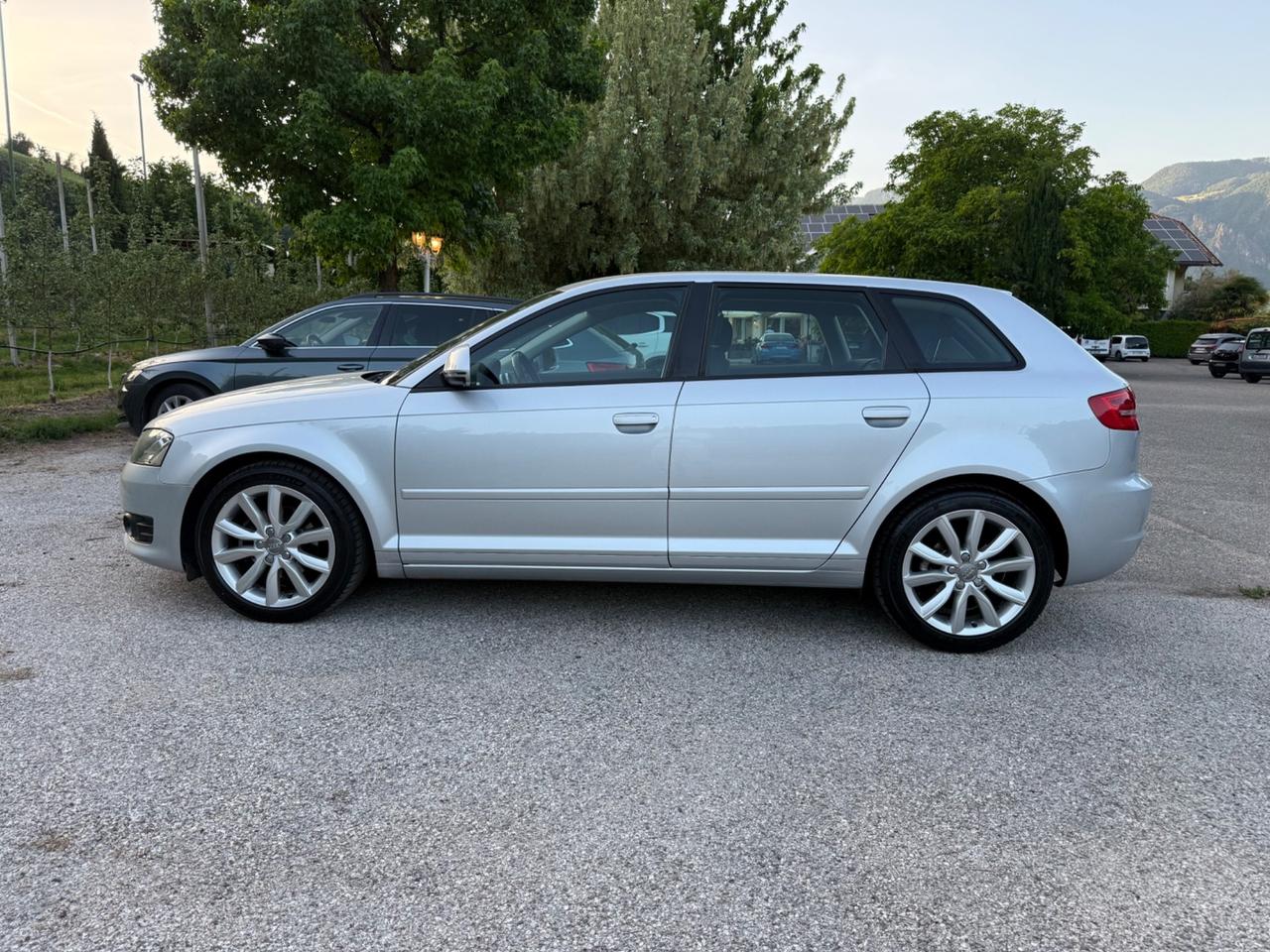 Audi A3 SPB 1.6 TDI 105 CV CR Ambition