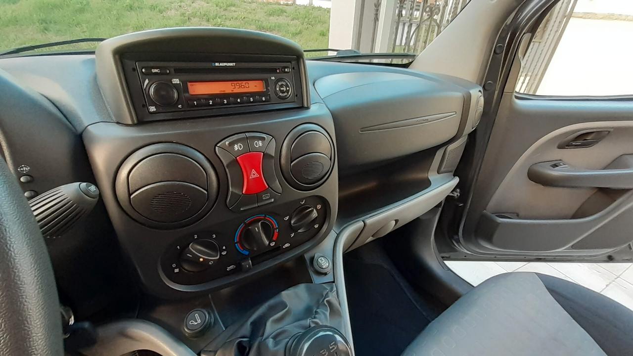 Doblò 1.4 benzina trasporto disabili pedana