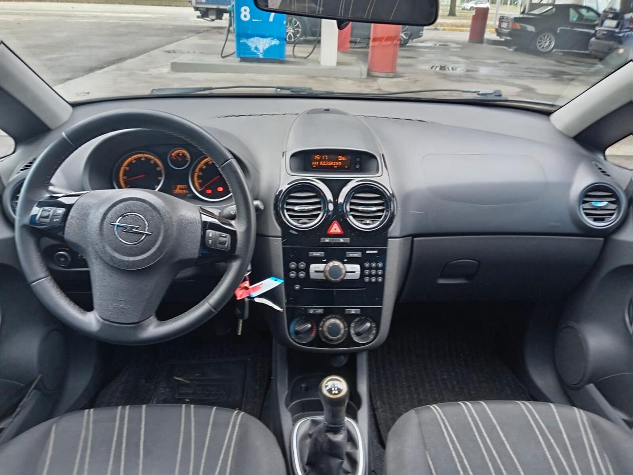 Opel Corsa 1.2 5 porte Edition