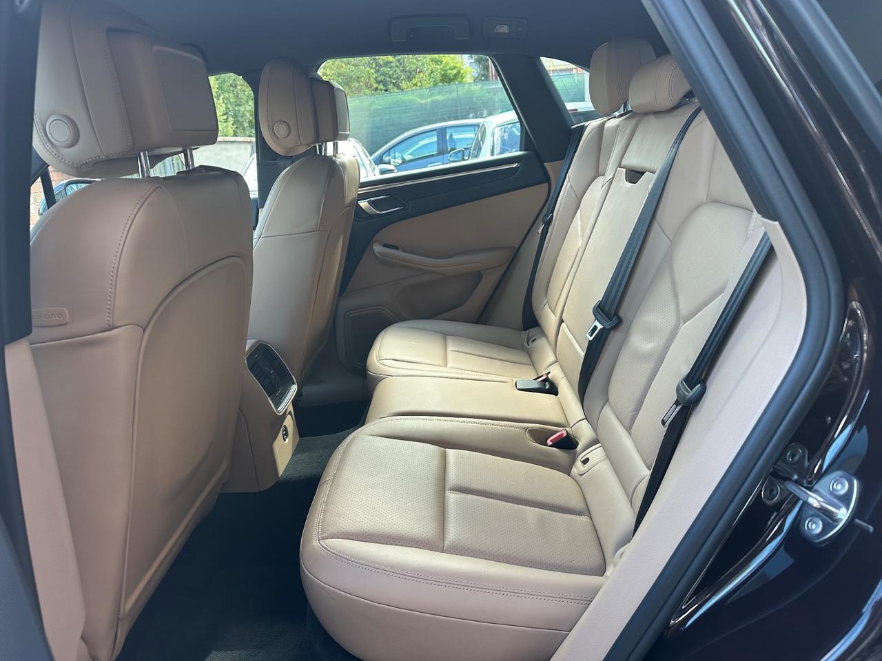 Porsche Macan 2.0