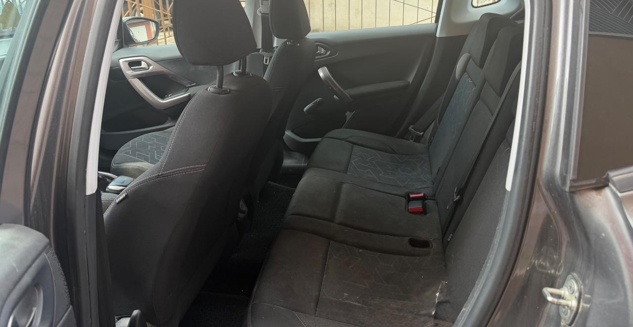 Peugeot 2008 1.6 e-HDi 92 CV Ok Neopatentati