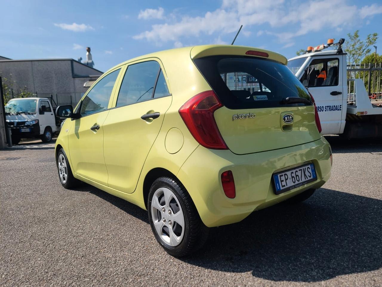 Kia Picanto 1.0 BENZ SOLO 28.000 KM