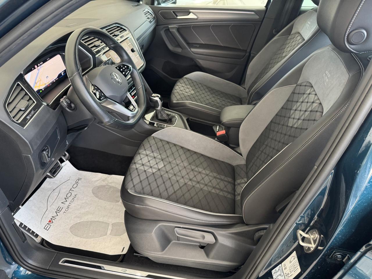 Volkswagen Tiguan 2.0 tdi R-Line 150cv DSG / NO VINCOLI
